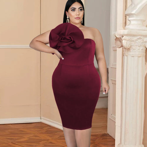 Damen Figurumspielendes Kleid mit asymmetrischem Oberteil und voluminösem Blütenakzent R&B