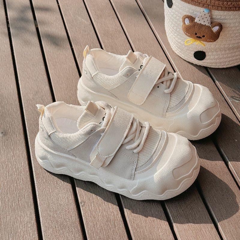 Damen Sneaker mit praktischen Klettverschlüssen und dämpfender Sohle