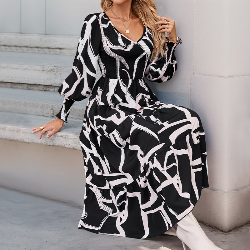 Damen Maxikleid mit modernen grafischen Mustern und voluminösen Ärmeln R&B