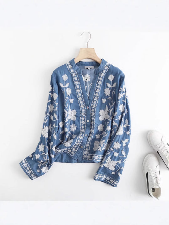 Damen gestickte Bluse mit feinen Rüschendetails R&B