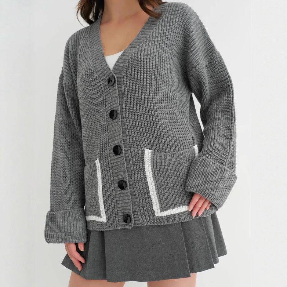 Damen Lässiger Strickcardigan mit tiefem V-Ausschnitt und praktischen Taschen R&B