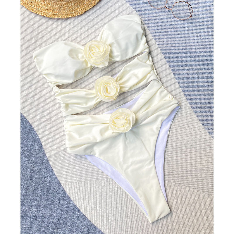Damen Cut-Out Bikini mit dekorativen Blütenakzenten