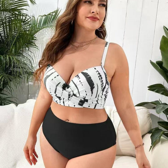 Damen Strandüberwurf mit modischem Schnitt und eleganten Mustern R&B
