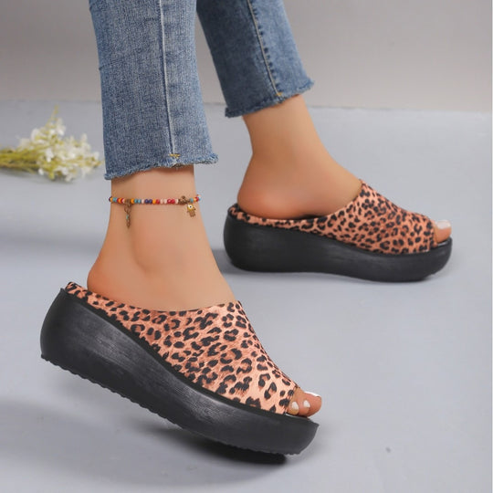 Damen Plateauslipper mit animalischem Muster R&B