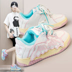 Damen Sneakers mit glänzenden Akzenten und einzigartigem Design R&B