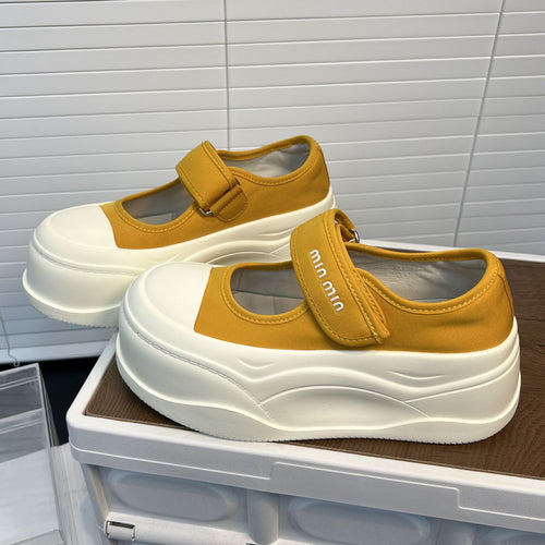 Damen Sportliche Slip-On Sneakers mit verstellbarem Klettverschluss und dämpfendem Fußbett R&B