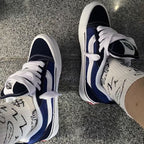 Damen Modische Sneakers mit trendiger Oberflächengestaltung