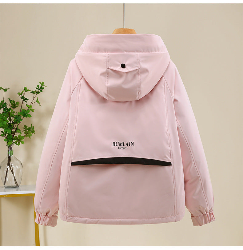 Damen Sportliche und funktionale Outdoor-Jacke mit Kapuze und zahlreichen Taschen R&B