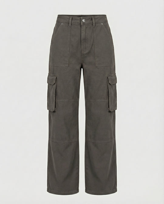 Damen tiefer geschnittene Workwear-Cargohose mit extra weitem Bein, überlappenden Klappfächern und Knieabsteppungen R&B
