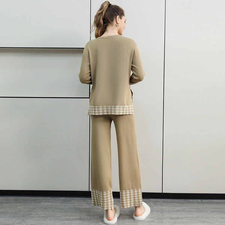 Damen stilvolles Strick-Loungewear-Set mit dekorativen Kontrastabschlüssen R&B
