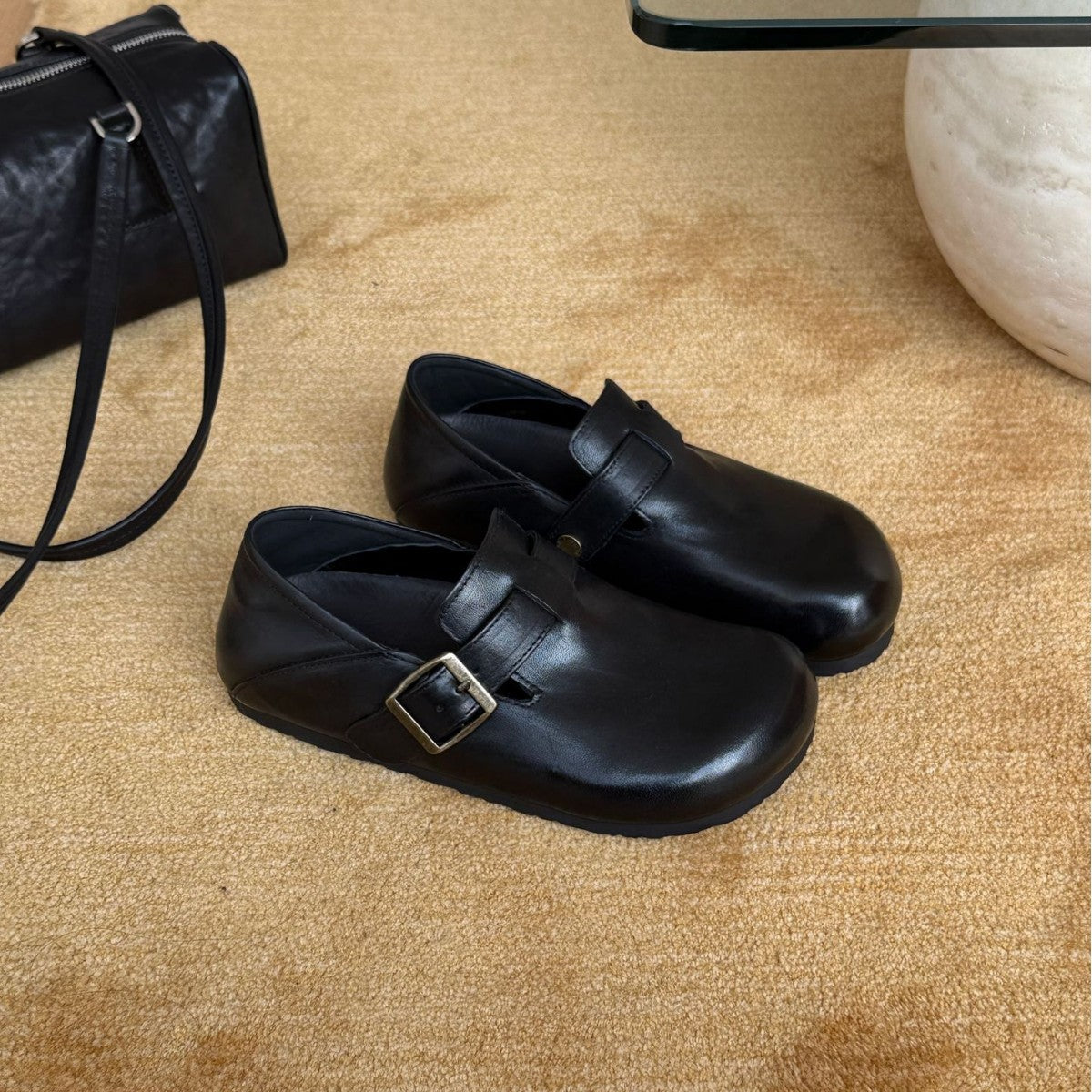 Damen Mokassins mit elegantem Riemendesign aus hochwertigem Leder