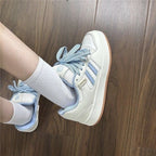 Damen Sportliche Sneakers mit modischen Satinbändern