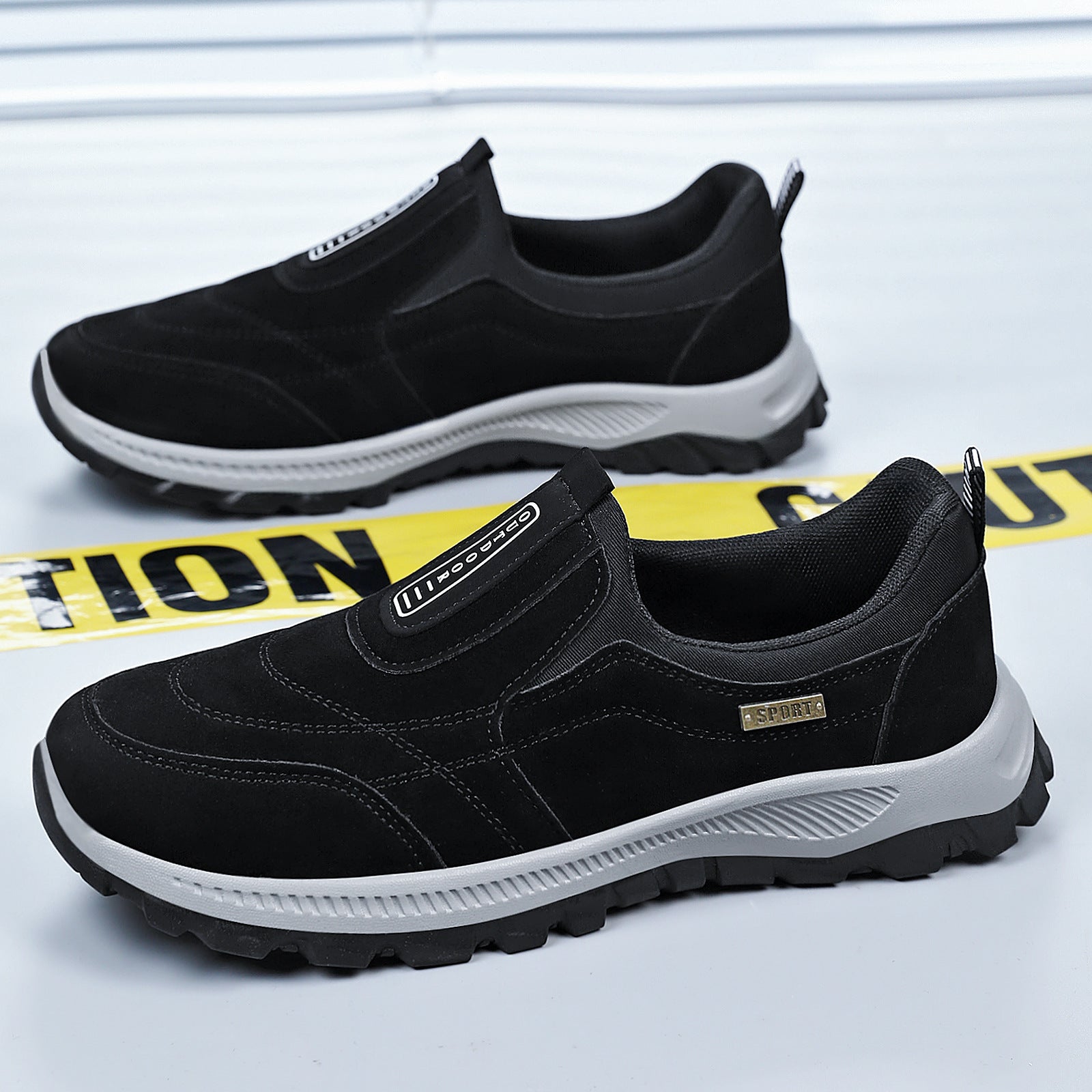 Damen Sportliche Slip-On Sneaker mit rutschfester Sohle R&B