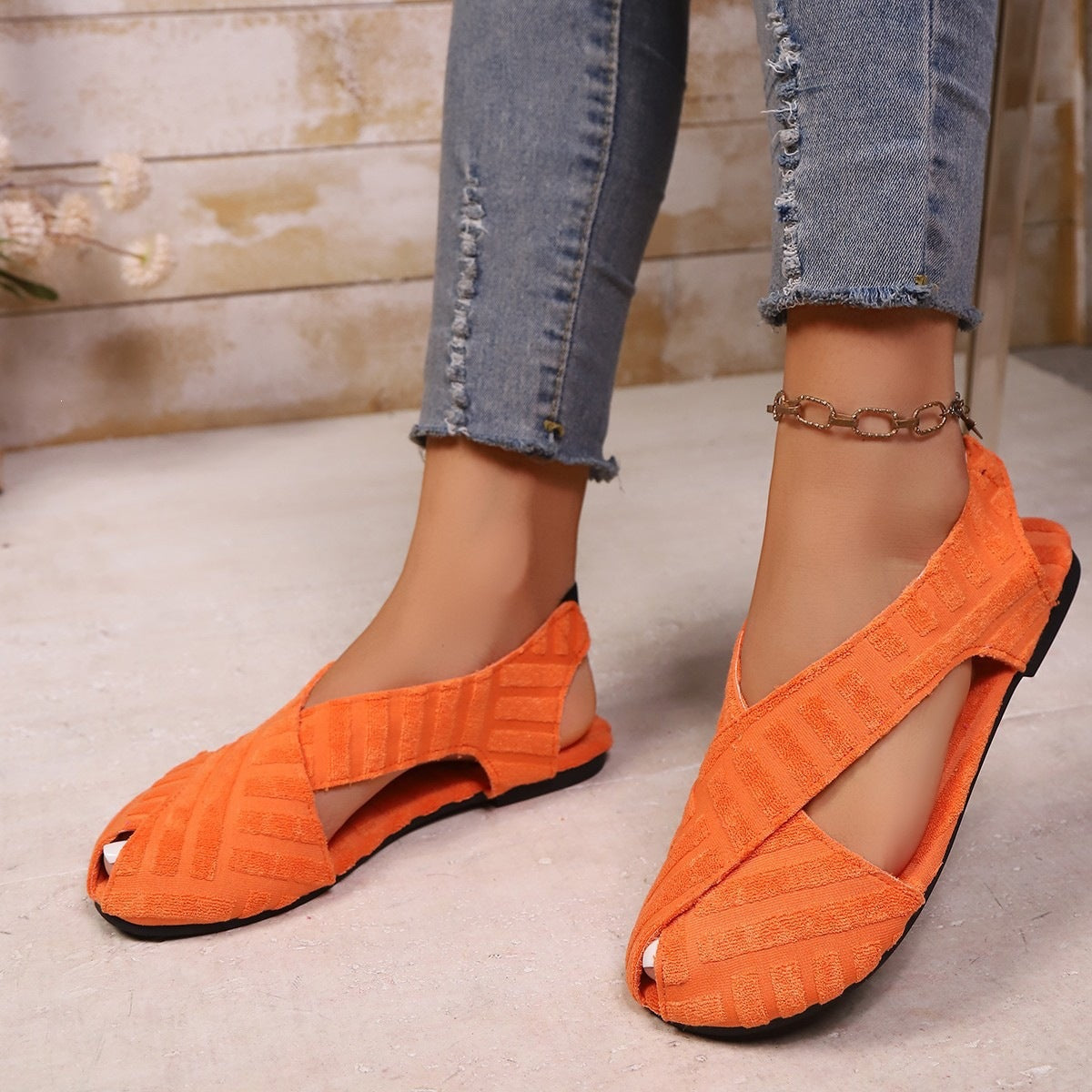 Damen Komfortable Ballerinas mit dekorativem Kreuzbanddesign R&B