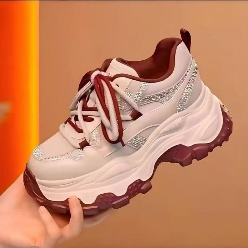 Damen Sportliche Sneakers mit auffälliger Dämpfung und glitzernden Akzenten