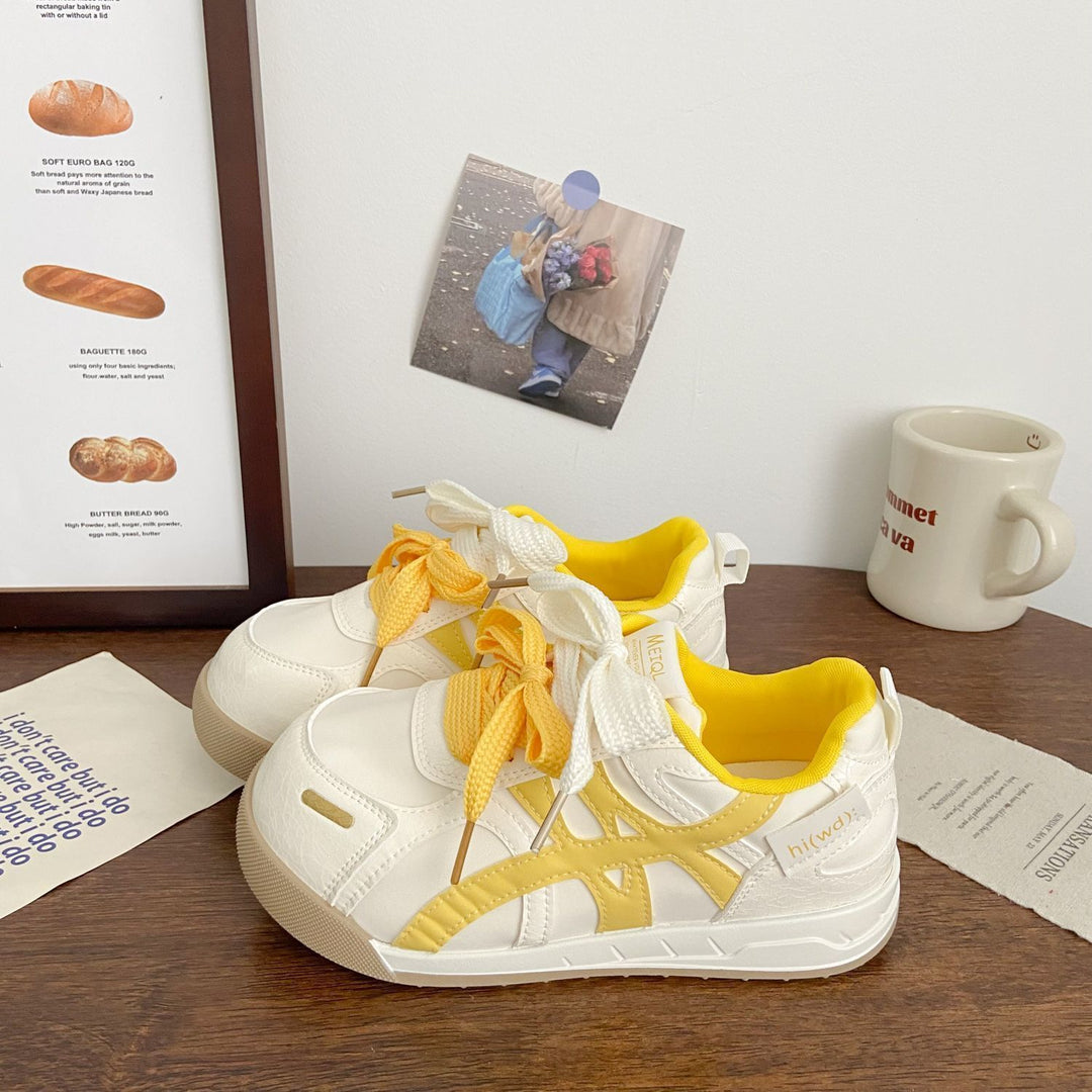 Damen Sportliche Sneakers mit verspielten Schnürdetails und modischem Obermaterial R&B