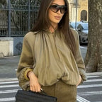 Damen Schicke Bluse mit Plissee und Puffärmeln