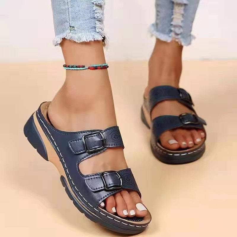 Damen Bequeme Plateausandalen mit verstellbaren Riemen und anatomischer Fußbettgestaltung EB
