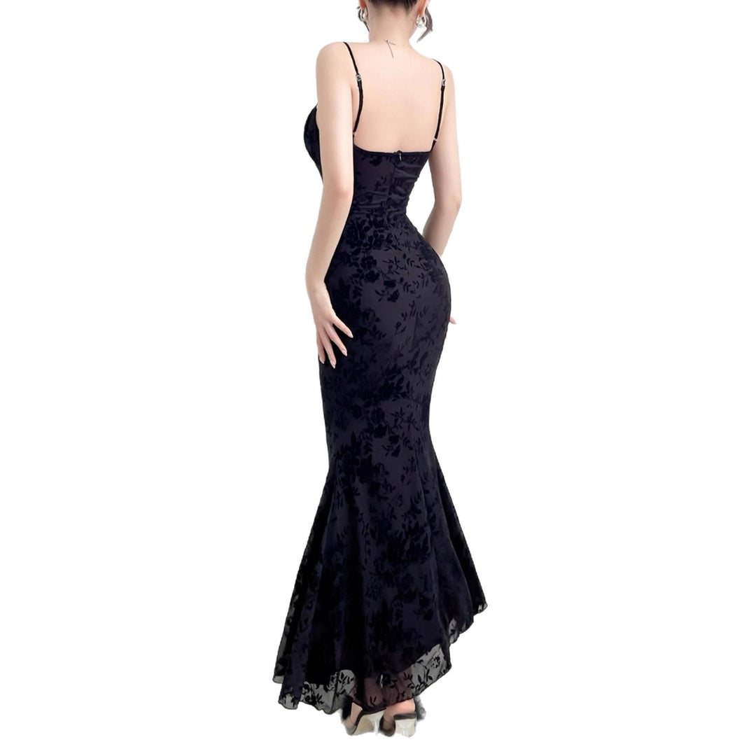 Damen Elegantes Maxikleid mit floralem Spitzenmuster und Spaghettiträgern R&B