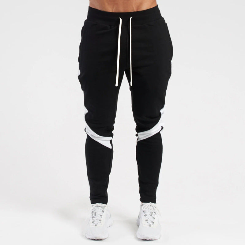 Herren Sportliche Jogginghose mit innovativem Schnitt und elastischem Bund