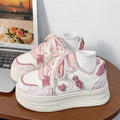 Damen Plateau Sneakers mit verspieltem Bärenmotiv und dämpfender Sohle