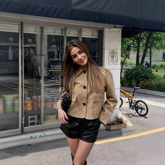 Damen modische Wildlederjacke mit aufgesetzten Taschen R&B