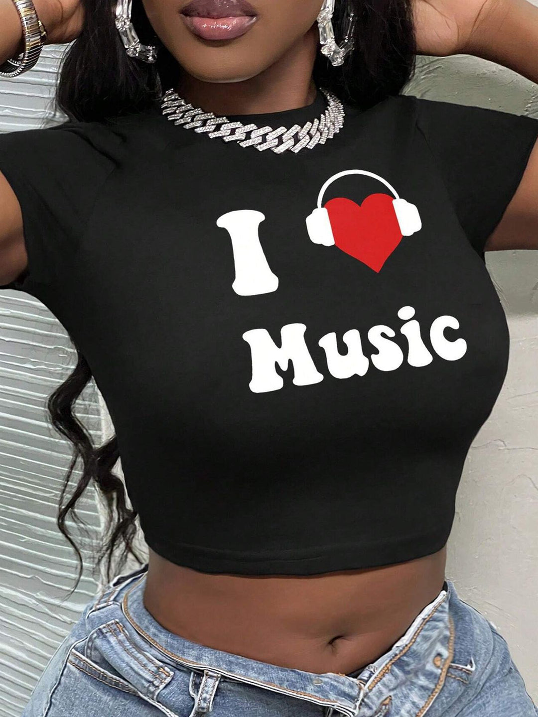 Damen Crop-T-Shirt mit künstlerischem Lippenmotiv und kreativem Druck R&B