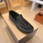 Damen Elegante Ledermokassins mit rutschfester Sohle und modischem Design R&B
