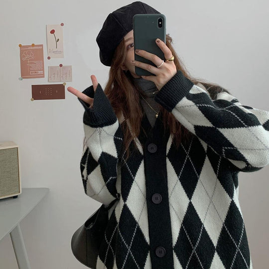 Damen lässige Strickjacke mit Rautenmuster und großen Knöpfen R&B