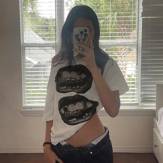 Damen T-Shirt mit glitzerndem Kreuzdesign und lässigem Schnitt R&B