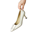 Damen elegante spitze Pumps mit dekorativer Schnalle R&B