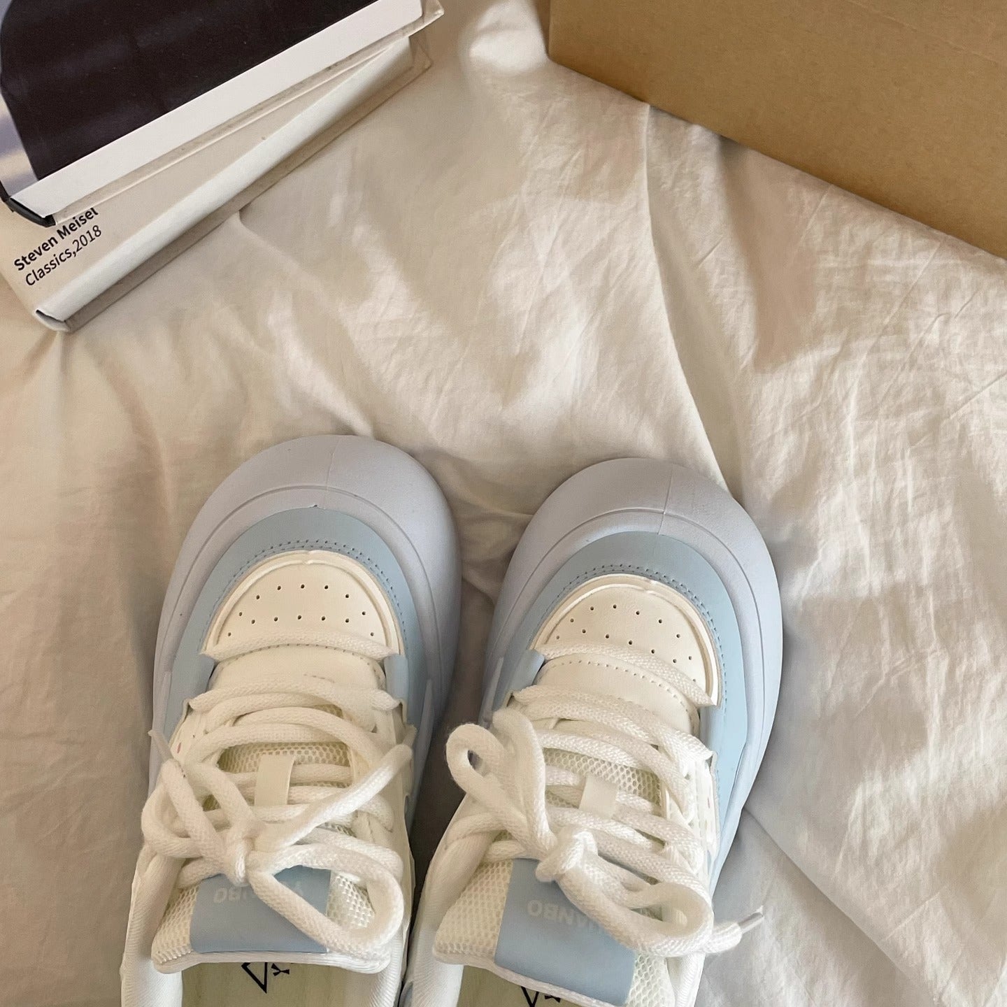Damen Sportliche Sneakers mit dicker, flexibel dämpfender Sohle