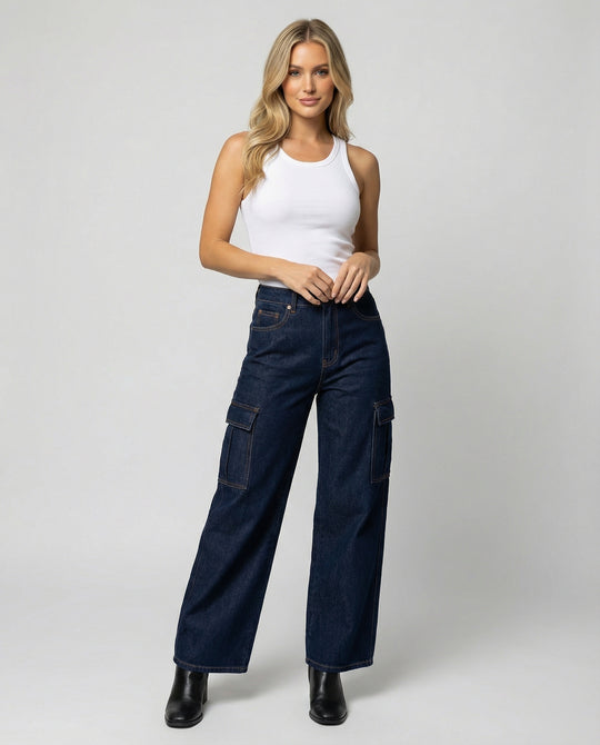 Damen nan hohes Taillen-Jeansmodell im Baggy-Palazzo-Schnitt mit Cargo-Klappentasche und formgebenden Abnähern R&B