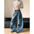 Damen Oversized Jeans mit einzigartigem Schnitt und modischen Applikationen