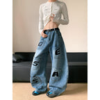 Damen Oversized Jeans mit einzigartigem Schnitt und modischen Applikationen