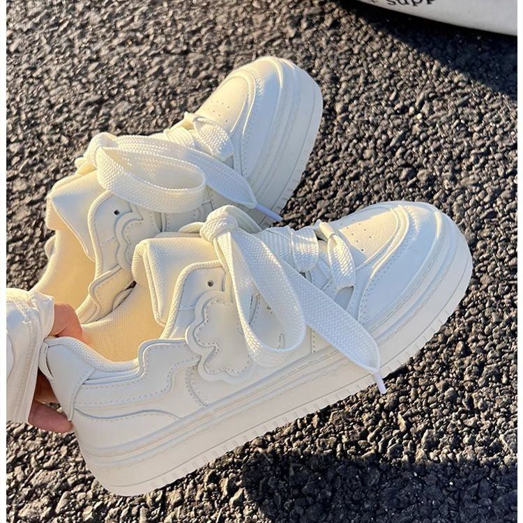 Damen Trendige Sneakers mit verspieltem Blüten-Design und bequemer Sohle R&B