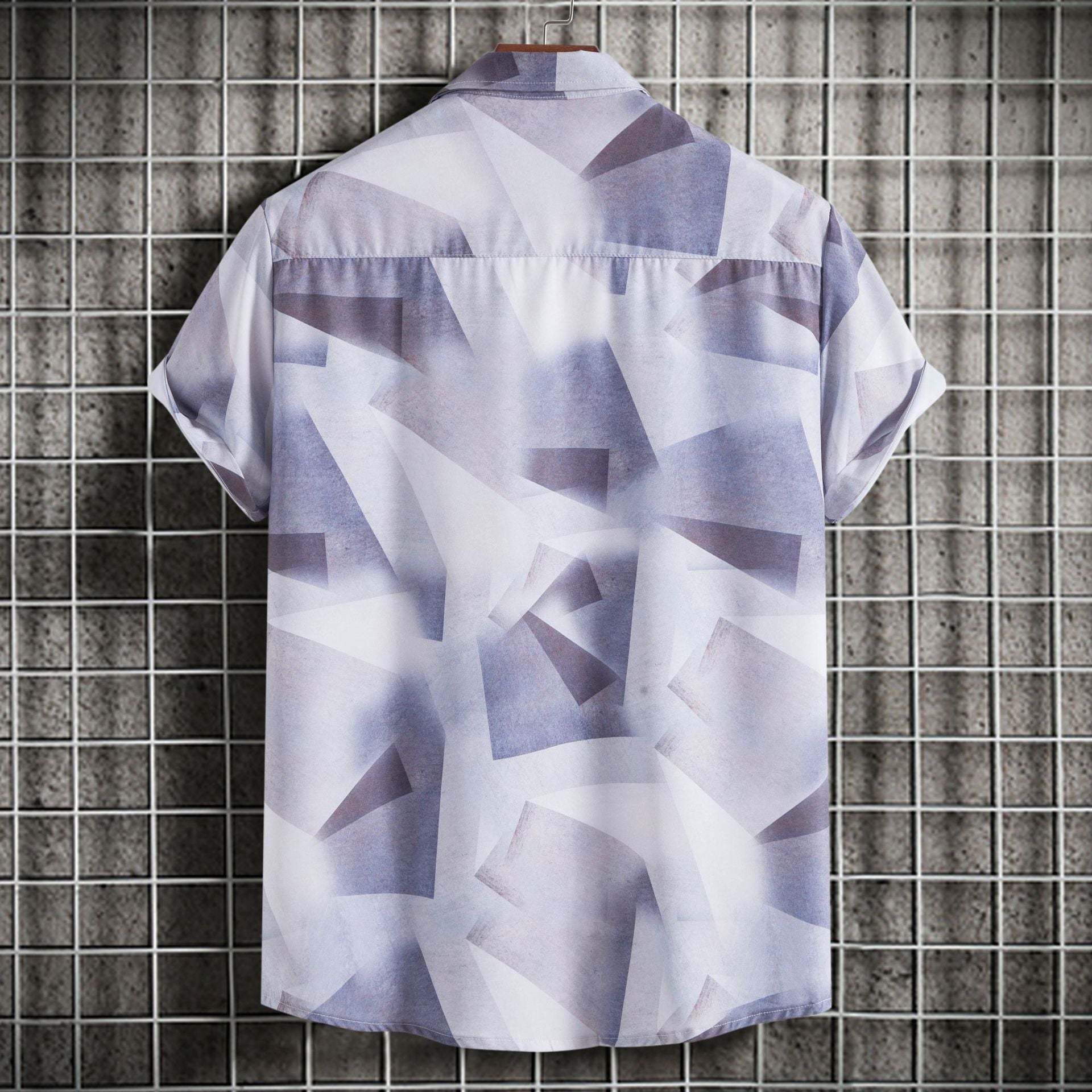 Damen Kurzarmhemd mit kreativem geometrischen Design und lockerer Passform