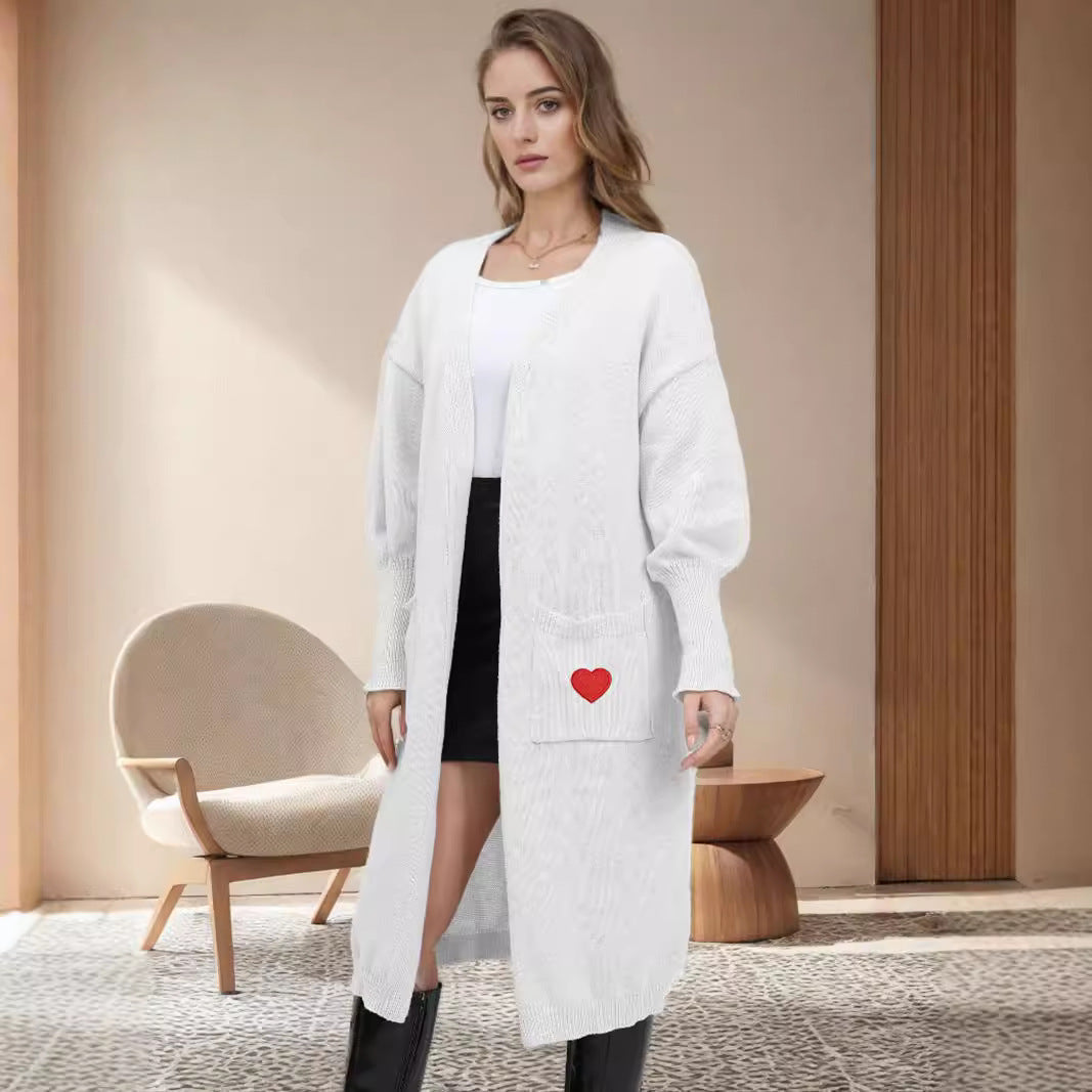 Damen Strickjacke mit Herzapplikationen und lockerer Passform R&B