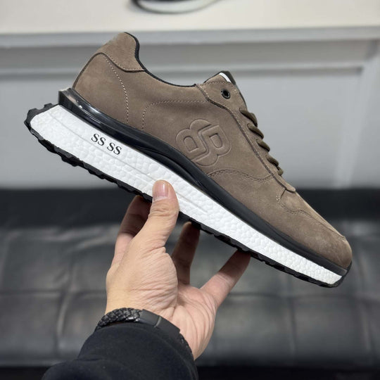 Damen Sportliche Sneaker mit rutschfester Sohle und atmungsaktivem Obermaterial R&B