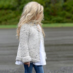 Damen Modische Strickjacke mit hohem Kragen und Knopfdetails R&B