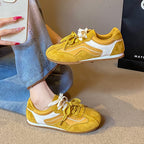Damen Sportliche Sneakers mit strukturiertem Obermaterial und rutschfester Sohle R&B
