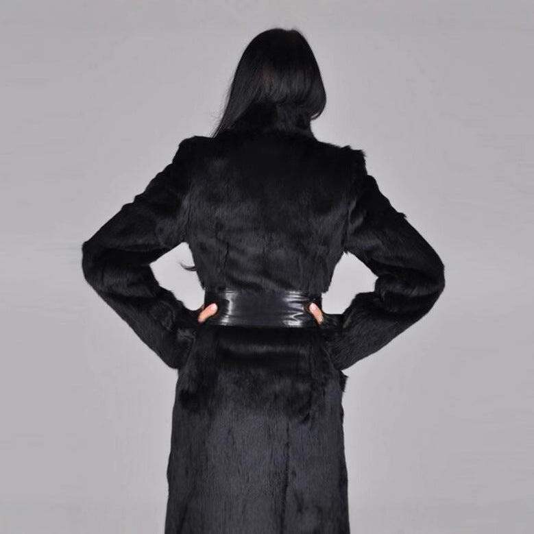 Damen Eleganter Kunstpelzmantel mit breitem Gürtel und edlem Reverskragen R&B