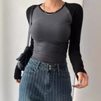 Damen Langarmshirt im sportlichen Raglan-Stil mit figurbetontem Schnitt R&B
