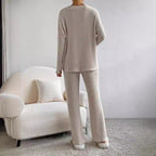 Damen Freizeit-Loungewear-Set aus weichem Rippstoff mit V-Ausschnitt