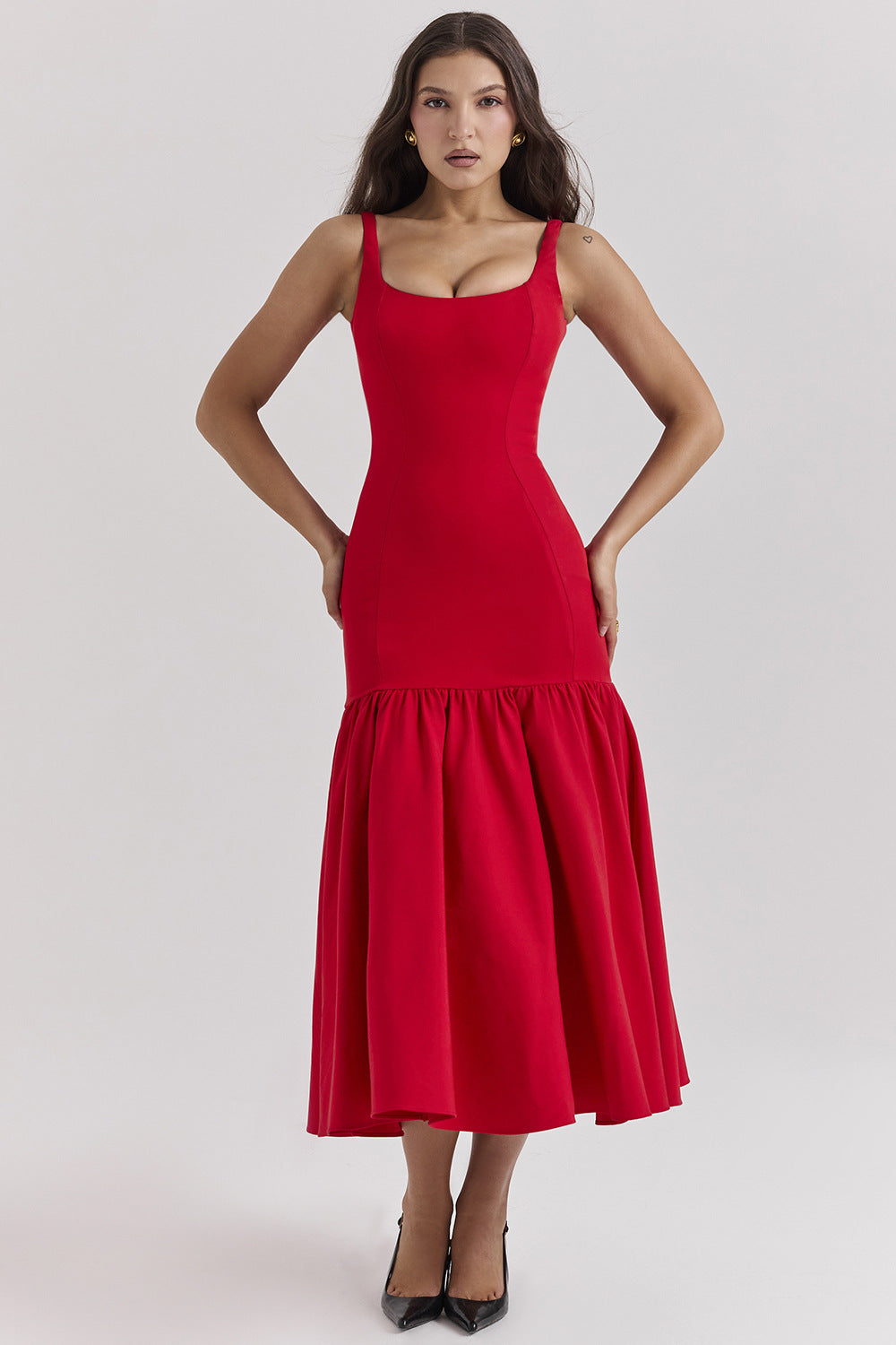Damen Maxikleid mit schickem Taillen-Schnitt und voluminösem Rock R&B