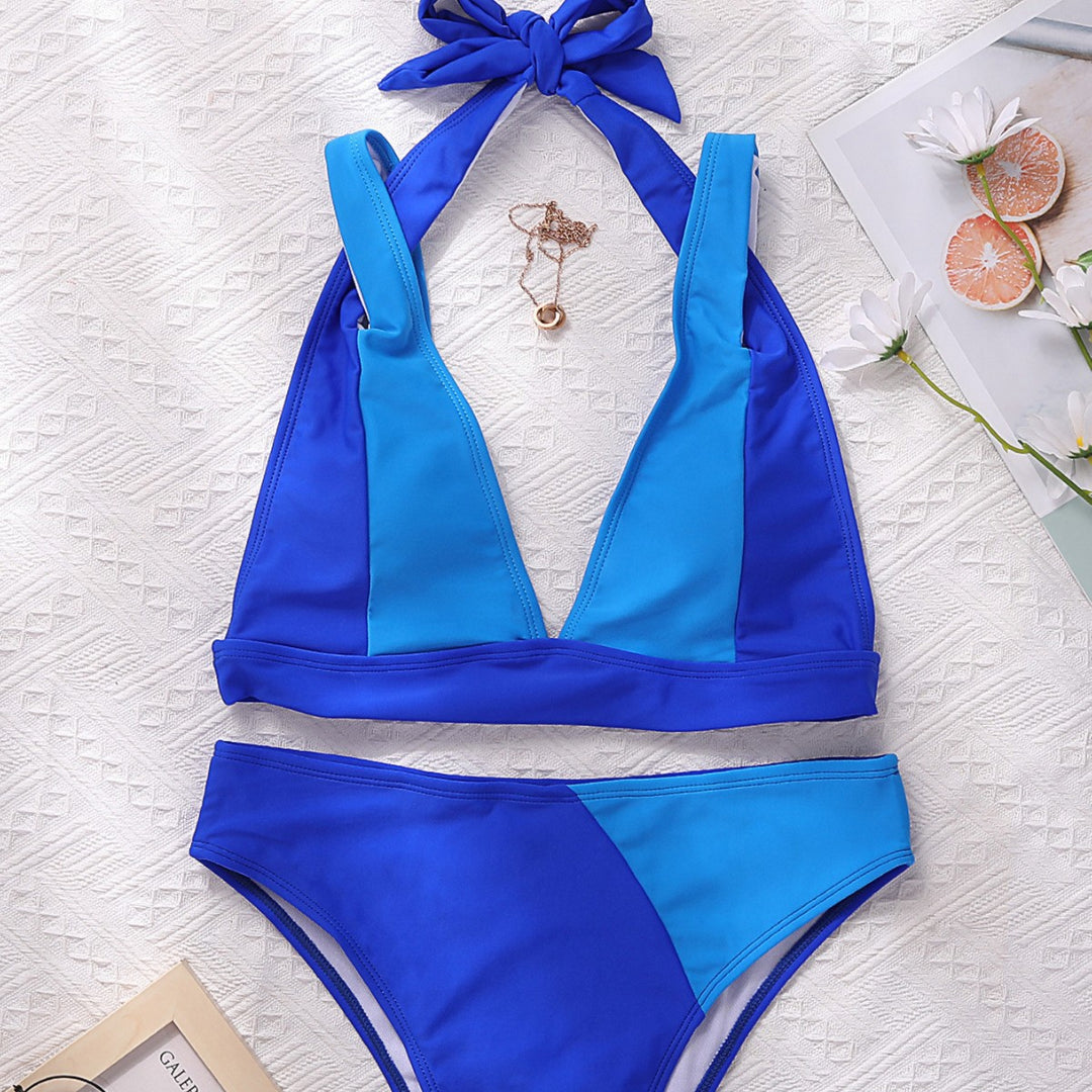 Damen Sportlicher Bikinischnitt mit tiefem Dekolleté R&B