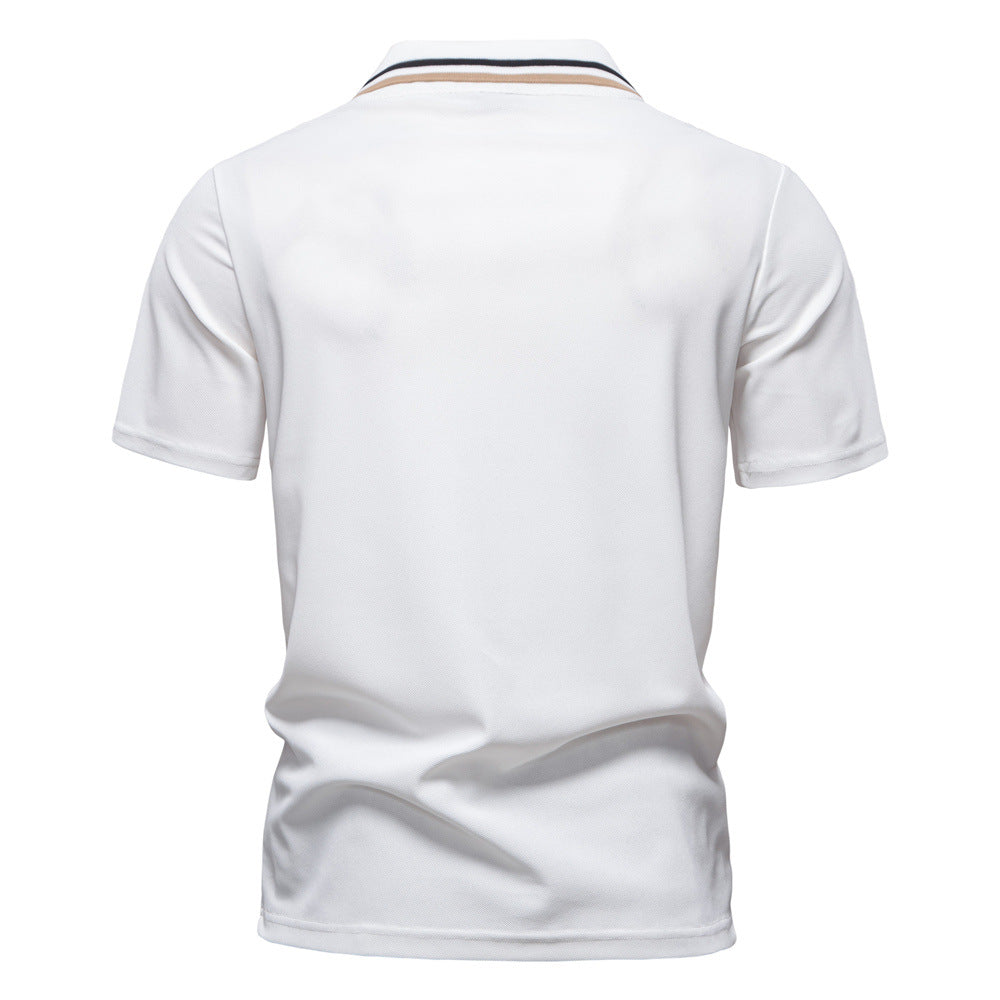 Herren Poloshirt mit modernem Streifenakzent und samtweichem Gewe