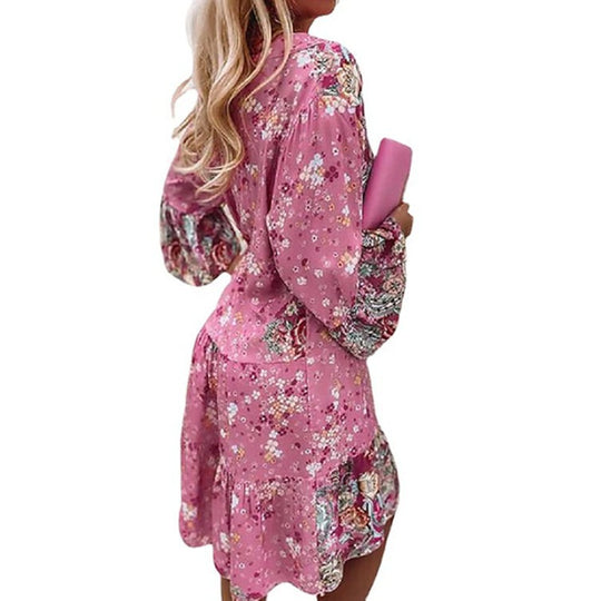 Damen nan kurzes Stufenkleid im Boho-Print mit V-Ausschnitt, geraffter Brustpasse und Balloonärmeln R&B