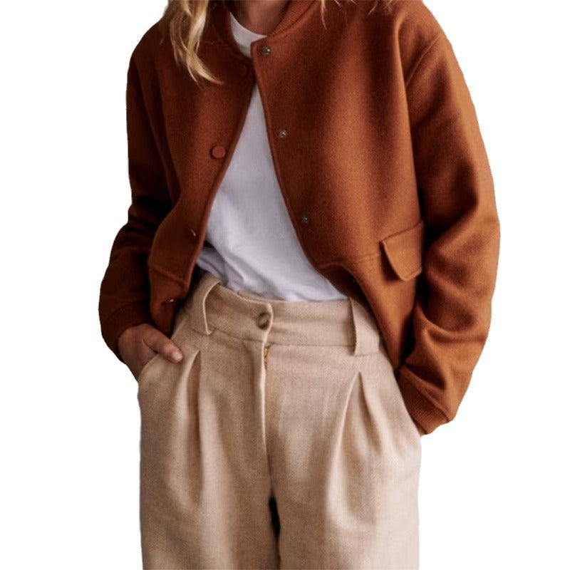 Damen moderne Kurzjacke mit Knopfdetails und seitlichen Eingrifftaschen R&B