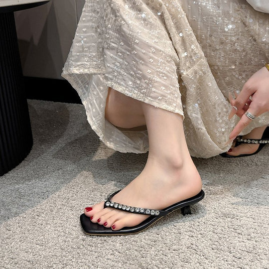 Damen elegante Zehentrenner mit strassbesetzten Riemen R&B